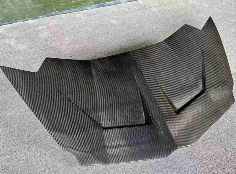 For Aventador Lp700 Lp750 Car Modification Parts 1016 Style Dry Carbon Fiber Car Rear Hood Engine Cover